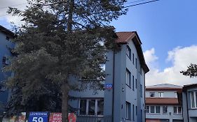 Henrix